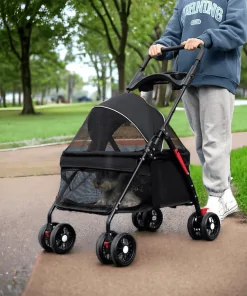 Poussette pour vieux chien